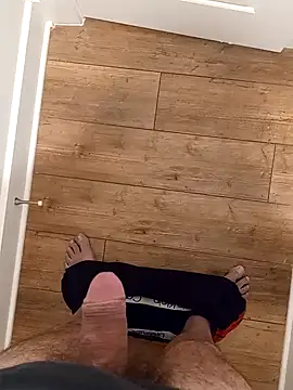 Snapshot of Mark_Dad chatting on February 26, 1:19 pm Mark Dad online show from February 26, 1:19 pm