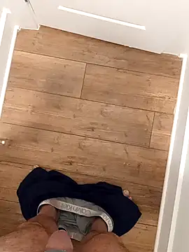 Snapshot of Mark_Dad chatting on December 15, 11:01 am Mark Dad online show from December 15, 11:01 am