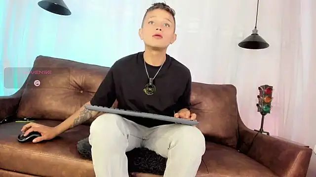 Tim wolf online show from January 8, 8:47 pm