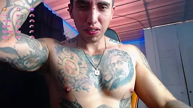 Adam Hudsond online show from November 8, 2:42 pm