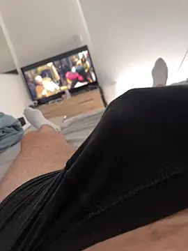 Krasavzi online show from October 9, 2:44 pm