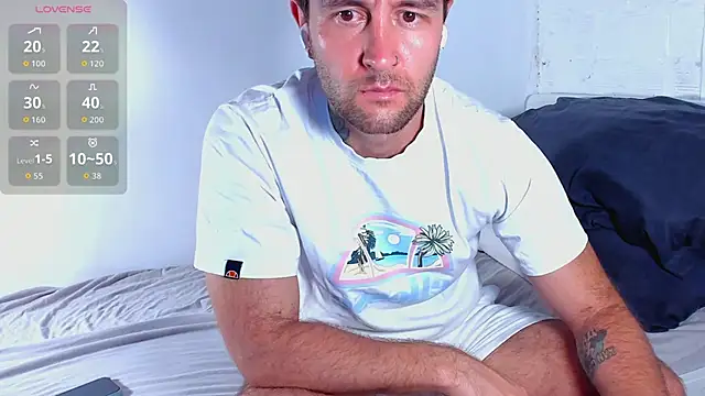 HonestAndrew online show from October 16, 5:04 am