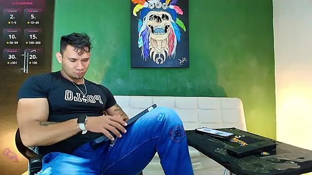 GendersonFit online show from April 1, 1:13 pm