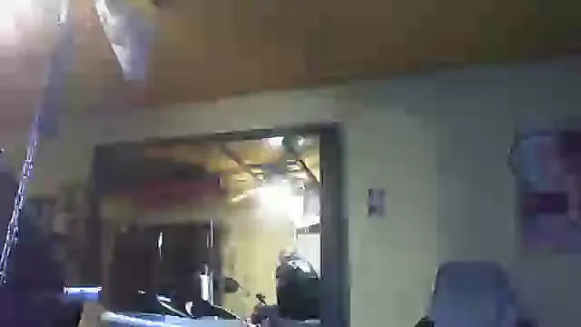 Snapshot of jeanlulu chatting on February 14, 8:05 pm jeanlulu online show from February 14, 8:05 pm