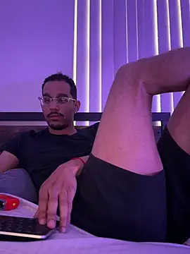 Jav1eranisaoo online show from March 7, 11:37 pm