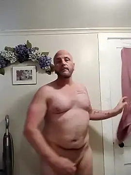 ShaneJames11 online show from May 5, 4:36 am