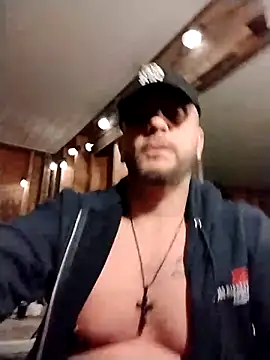 ShaneJames11 online show from March 22, 1:43 am