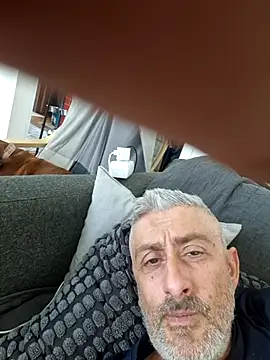 cuci45 online show from April 3, 2:03 pm