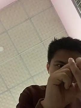 Hullax online show from March 9, 2:27 am