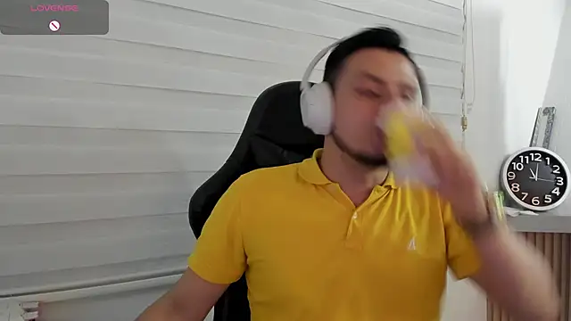 Rick Diesel  online show from February 20, 3:58 am