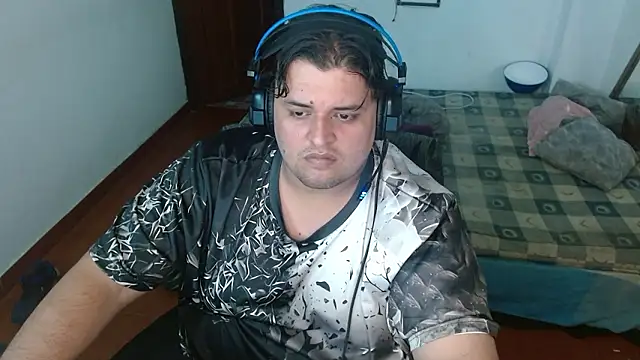 Snapshot of altairstudiosvip_ chatting on December 3, 1:50 am altairstudiosvip  online show from December 3, 1:50 am