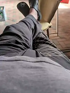 Snapshot of Mariomario0565 chatting on September 21, 12:05 pm Mariomario0565 online show from September 21, 12:05 pm