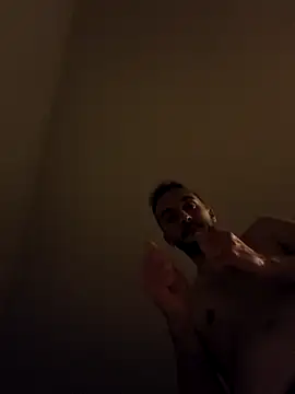 OnlyMike96 online show from April 14, 9:47 pm