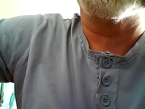 Snapshot of xcimeru chatting on February 14, 12:25 pm xcimeru online show from February 14, 12:25 pm