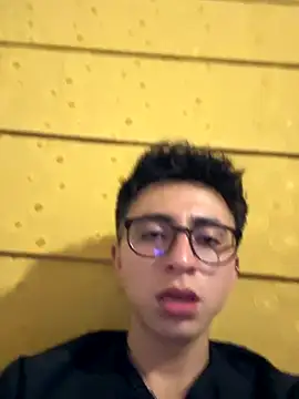 CamiRojas boy online show from September 23, 4:34 am