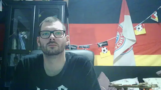 Die-geile-Sau online show from January 16, 8:11 pm