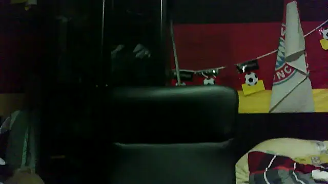 Die-geile-Sau online show from November 30, 9:06 pm