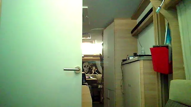 Snapshot of Ebinator666 chatting on October 7, 10:47 pm Ebinator666 online show from October 7, 10:47 pm