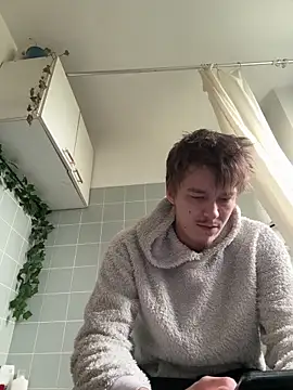 Toyjungee online show from April 20, 5:43 am