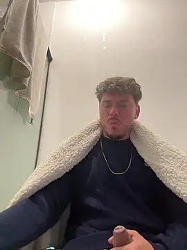 guaposexyh0t online show from June 1, 4:57 am