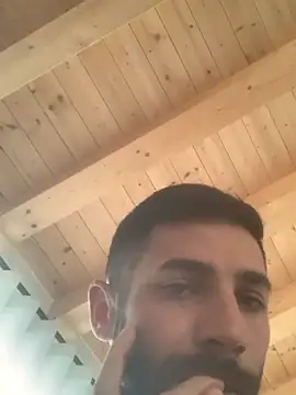 Snapshot of Fellix chatting on January 21, 11:40 am Fellix online show from January 21, 11:40 am