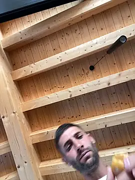 Snapshot of Fellix chatting on October 17, 10:30 am Fellix online show from October 17, 10:30 am