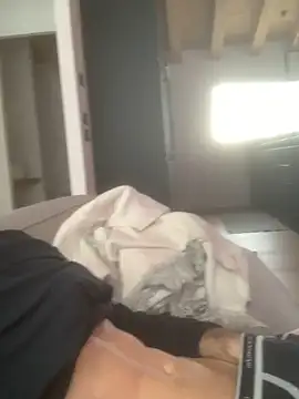 Snapshot of Fellix chatting on January 20, 9:46 am Fellix online show from January 20, 9:46 am