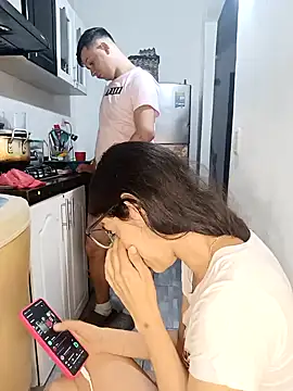 catire2323 online show from February 7, 3:02 am