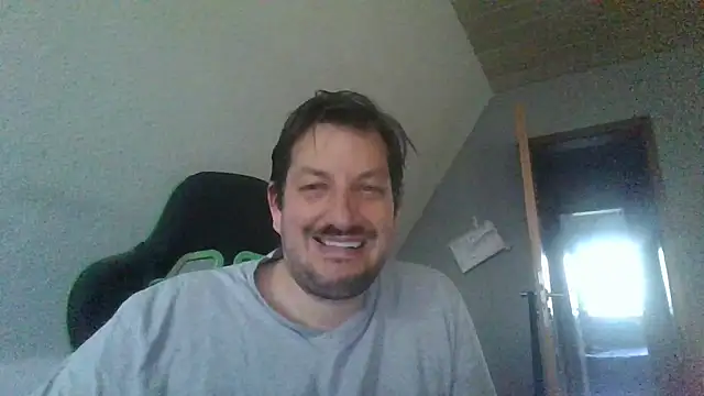 Golffahrer1982 online show from June 18, 7:19 pm