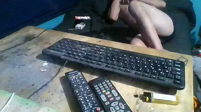 malekon76 online show from March 5, 12:11 pm