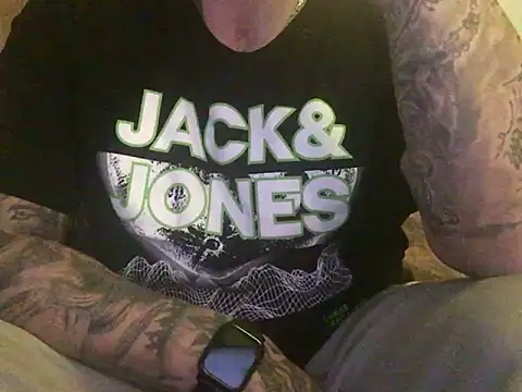 Snapshot of steveindahouse chatting on March 13, 9:26 pm steveindahouse online show from March 13, 9:26 pm