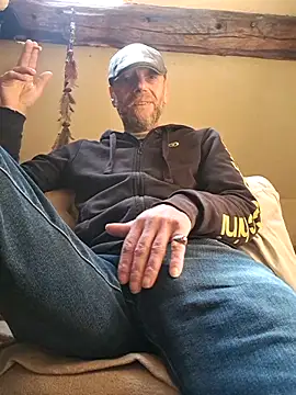 eddouxxx78 online show from April 7, 9:31 am