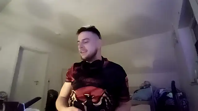 Snapshot of Youngtimer_1997 chatting on February 23, 8:09 pm Youngtimer 1997 online show from February 23, 8:09 pm