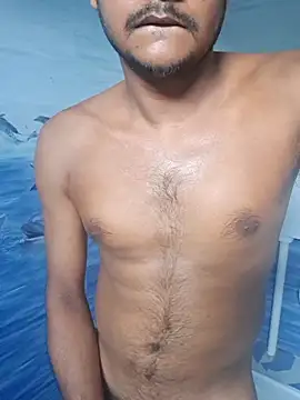 Snapshot of Itsdesi_boy chatting on October 23, 8:51 am Itsdesi boy online show from October 23, 8:51 am