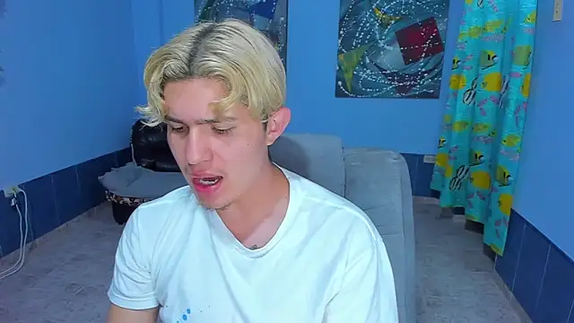 patrik 027 online show from October 28, 7:38 pm