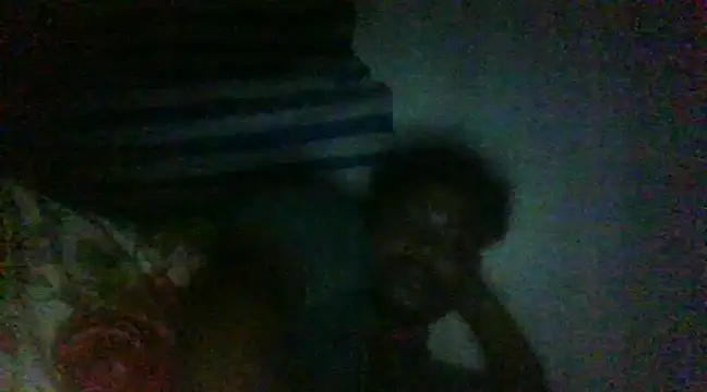 Snapshot of Mallupaiyanaachu chatting on December 3, 6:49 pm Mallupaiyanaachu online show from December 3, 6:49 pm