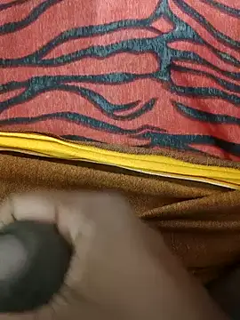 Snapshot of Mallupaiyanaachu chatting on December 24, 2:01 pm Mallupaiyanaachu online show from December 24, 2:01 pm