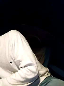 Snapshot of hardcok4u2abuse40 chatting on December 9, 1:07 am hardcok4u2abuse40 online show from December 9, 1:07 am