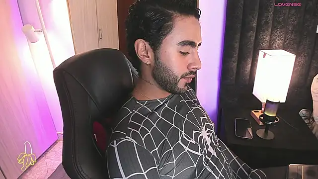 ItsMeEros online show from March 24, 10:13 pm