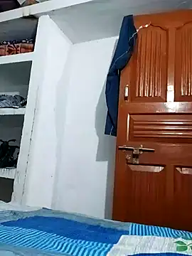 Akku07 07 online show from March 6, 12:30 pm