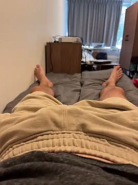 Snapshot of mihaixxx1 chatting on September 19, 1:33 pm mihaixxx1 online show from September 19, 1:33 pm