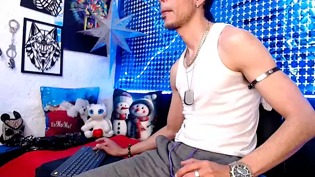 Mensecret69 online show from December 30, 9:29 pm