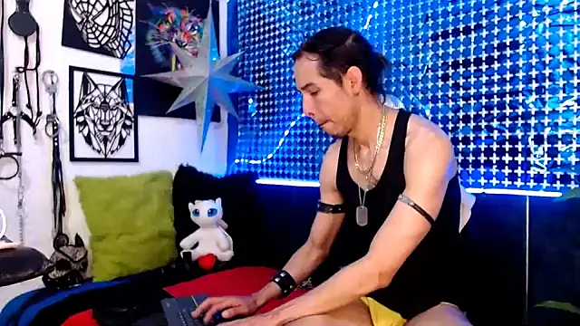 Mensecret69 online show from January 7, 5:53 pm