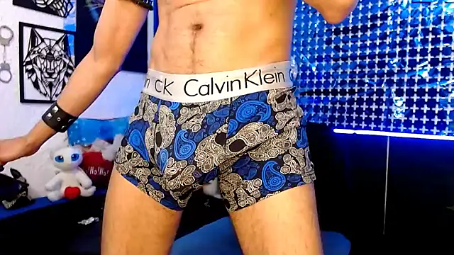 Mensecret69 online show from December 14, 3:36 pm