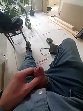 jk1981jk online show from February 13, 8:31 am