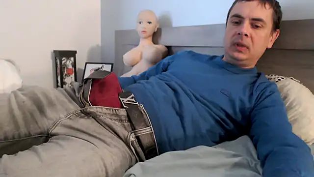 Snapshot of freddy0222222 chatting on October 14, 11:06 am freddy0222222 online show from October 14, 11:06 am