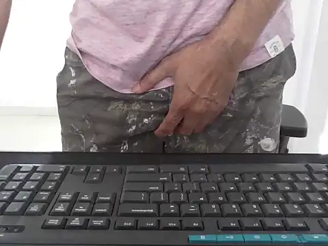 mrose8080 online show from April 8, 10:25 am