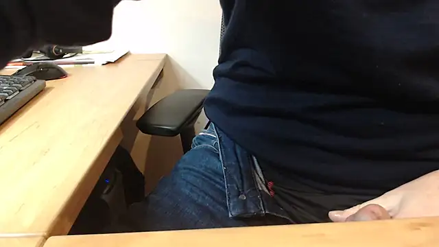 3lr0nde online show from January 16, 4:43 pm