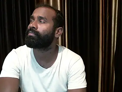 Snapshot of indian2 chatting on February 13, 8:48 am indian2 online show from February 13, 8:48 am