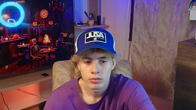 Snapshot of dimitri_tv chatting on October 20, 1:31 am dimitri tv online show from October 20, 1:31 am